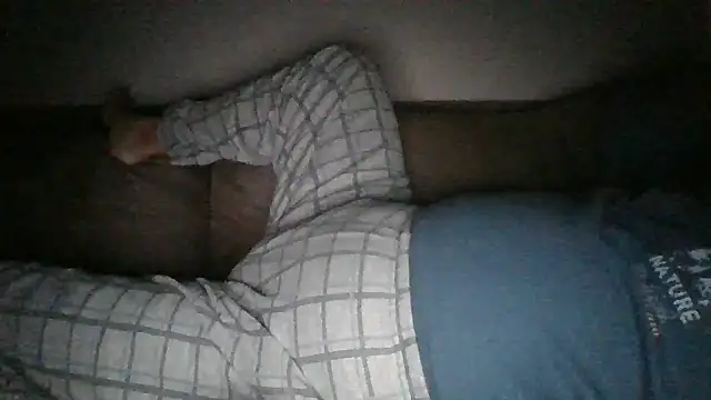 Snapshot of Anderrust chatting on 02/04/25, 10:45 Anderrust online show from 02/04/25, 10:45