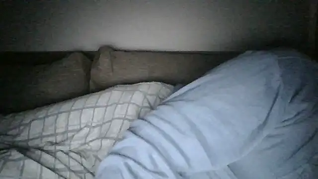 Snapshot of Anderrust chatting on 02/14/25, 11:42 Anderrust online show from 02/14/25, 11:42