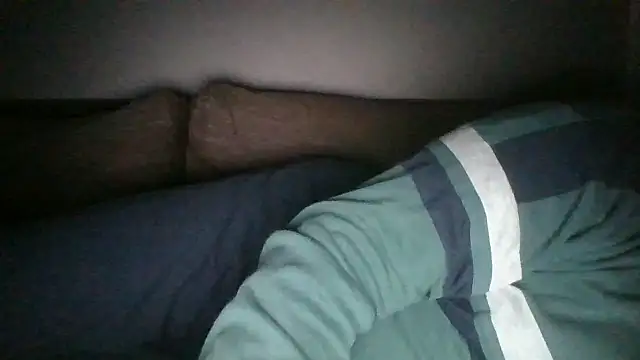 Snapshot of Anderrust chatting on 02/22/25, 11:57 Anderrust online show from 02/22/25, 11:57