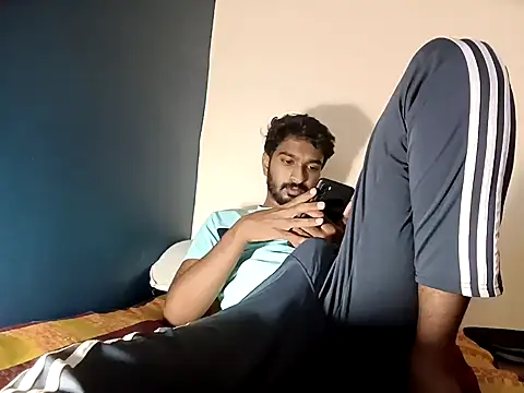 ikhra48 online show from 01/28/25, 07:11