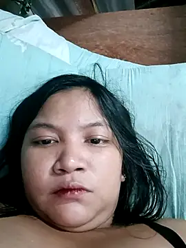 milkytitsmom4u online show from 09/16/25, 05:19