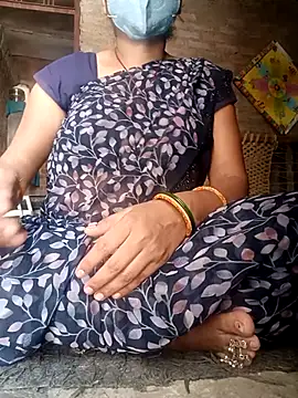 Snapshot of Lattika-Bhabhi chatting on 03/19/25, 06:03 Lattika-Bhabhi online show from 03/19/25, 06:03