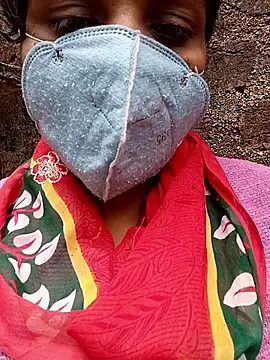 Snapshot of Lattika-Bhabhi chatting on 10/29/25, 07:10 Lattika-Bhabhi online show from 10/29/25, 07:10