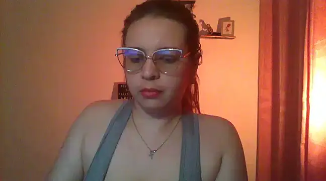 lorenitabella online show from 02/16/25, 06:10