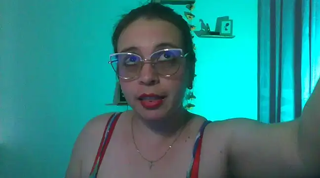 lorenitabella online show from 02/18/25, 09:20