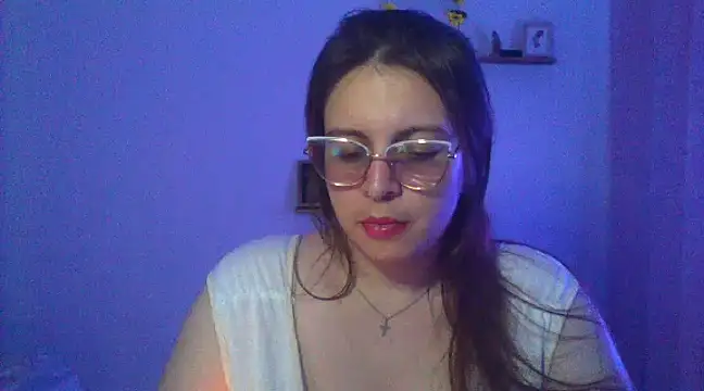 lorenitabella online show from 03/04/25, 10:38