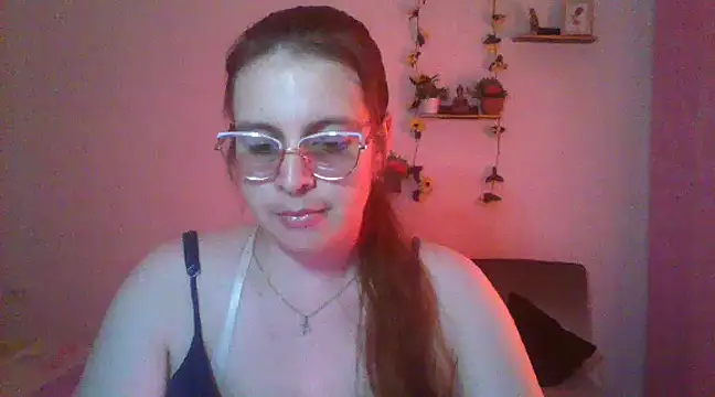 lorenitabella online show from 03/08/25, 12:22