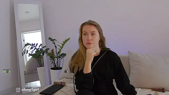 Fallinlove1 online show from 02/27/26, 10:15