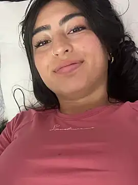 Snapshot of Blue_Petite chatting on 03/14/25, 06:18 Blue Petite online show from 03/14/25, 06:18