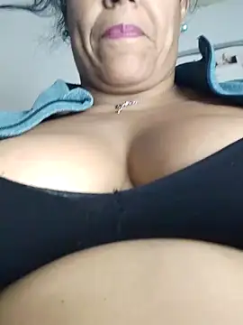 Molly newman6 online show from 02/08/25, 06:55