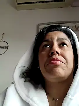 Molly newman6 online show from 02/17/25, 12:16