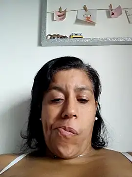 Molly newman6 online show from 09/28/25, 05:07