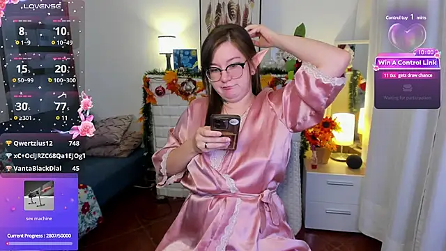 Snapshot of HunnyyLove chatting on 12/05/24, 06:33 HunnyyLove online show from 12/05/24, 06:33