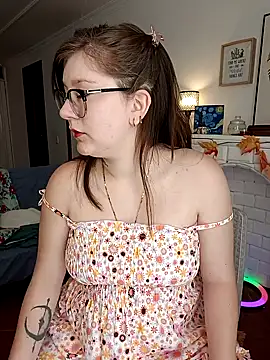 Snapshot of HunnyyLove chatting on 01/23/25, 06:24 HunnyyLove online show from 01/23/25, 06:24