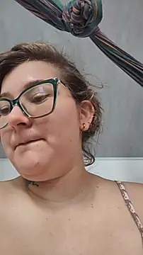 Snapshot of HunnyyLove chatting on 04/13/26, 05:07 HunnyyLove online show from 04/13/26, 05:07