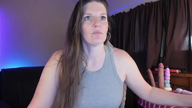 Kelly Carolina online show from 10/12/25, 12:04