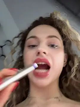 Camilla Railian online show from 02/13/25, 10:22