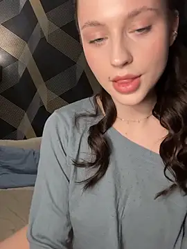 Camilla Railian online show from 03/20/25, 04:20