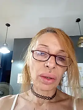 FrozenWaffle online show from 02/26/25, 04:03