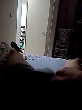 Snapshot of ayalacas chatting on 10/22/25, 03:18 ayalacas online show from 10/22/25, 03:18