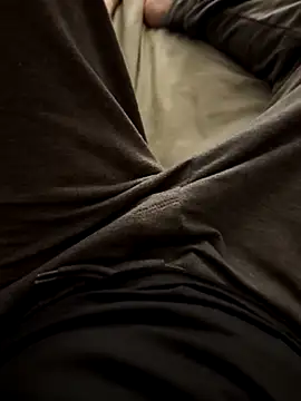 Snapshot of MrandMrsHaze chatting on 05/06/26, 01:47 MrandMrsHaze online show from 05/06/26, 01:47