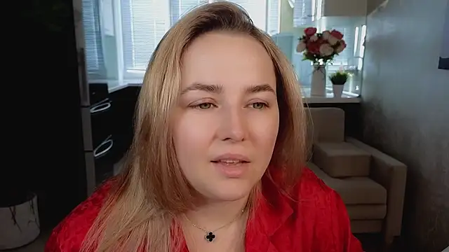 Snapshot of Mira_Mermayd chatting on 04/04/26, 01:15 Mira Mermayd online show from 04/04/26, 01:15