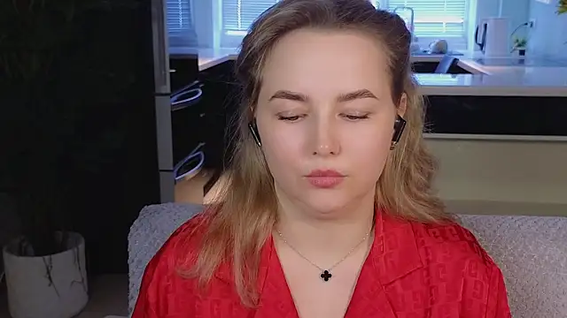 Snapshot of Mira_Mermayd chatting on 04/11/26, 07:45 Mira Mermayd online show from 04/11/26, 07:45