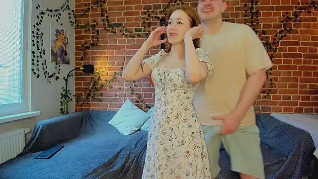 Snapshot of yamy_yamy_yamy chatting on 03/27/26, 11:32 yamy yamy yamy online show from 03/27/26, 11:32