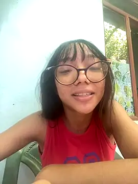 Snapshot of Karmakuro chatting on 09/20/25, 07:04 Karmakuro online show from 09/20/25, 07:04