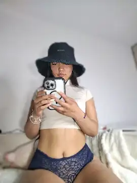 amycute  online show from 03/26/26, 06:46