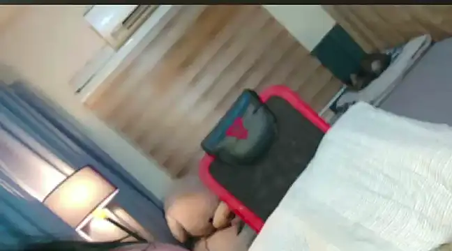 bella maxwel online show from 01/19/25, 05:15