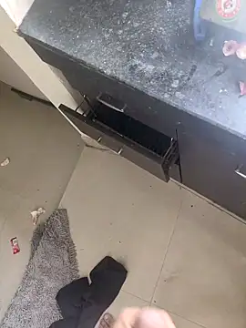 Snapshot of BiggDse chatting on 04/21/26, 06:09 BiggDse online show from 04/21/26, 06:09