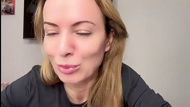 RachellAmazing online show from 02/07/25, 09:15