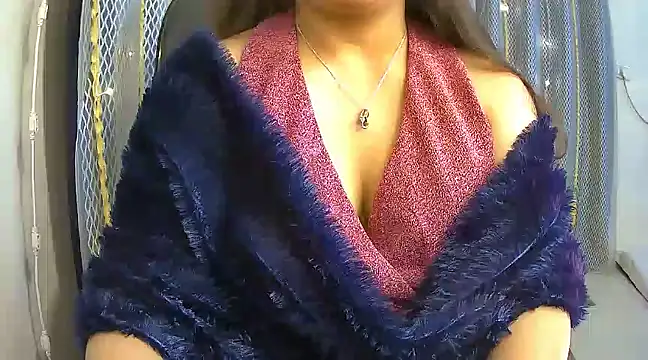 avav love online show from 12/09/24, 03:22