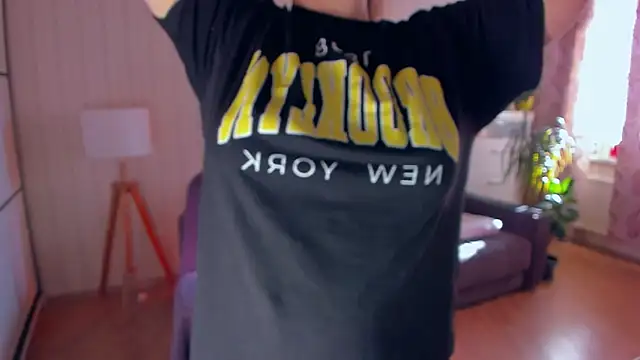 Jessica Rubatte online show from 03/21/25, 01:23