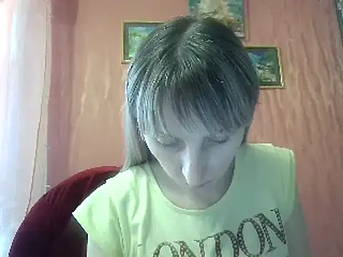 Snapshot of Biddy_Alana chatting on 01/09/25, 10:52 Biddy Alana online show from 01/09/25, 10:52