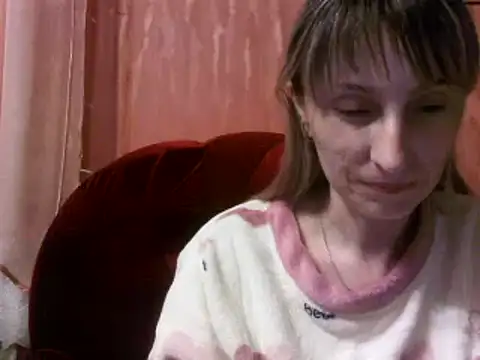 Snapshot of Biddy_Alana chatting on 01/17/25, 06:02 Biddy Alana online show from 01/17/25, 06:02