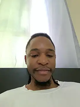Snapshot of finefinance chatting on 03/15/26, 05:24 finefinance online show from 03/15/26, 05:24
