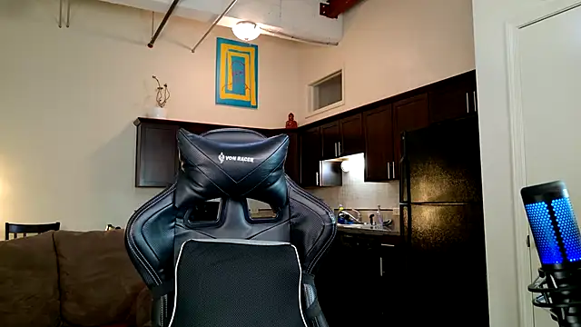 EveEnigma online show from 12/23/24, 01:24