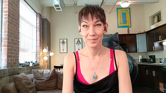 EveEnigma online show from 01/15/26, 07:06