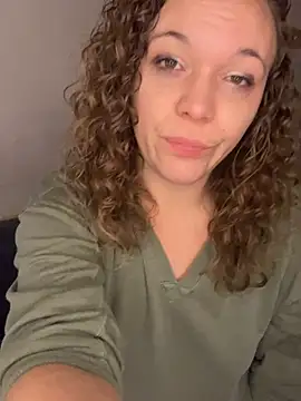 AuroraSummers online show from 02/26/25, 04:36