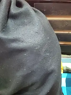 Diya 143 online show from 12/19/25, 08:05