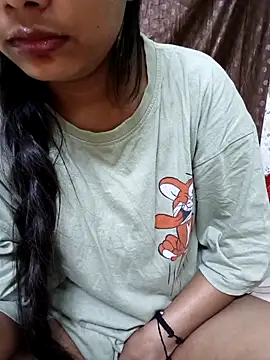 Snapshot of Nupur_69 chatting on 04/03/26, 07:45 Nupur 69 online show from 04/03/26, 07:45