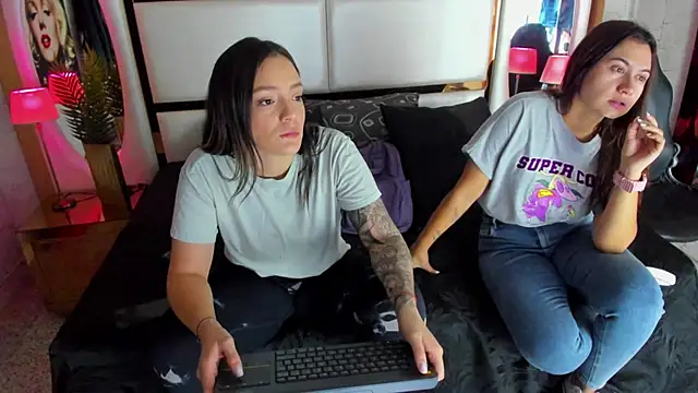 Snapshot of celestestars chatting on 02/28/25, 09:33 celestestars online show from 02/28/25, 09:33