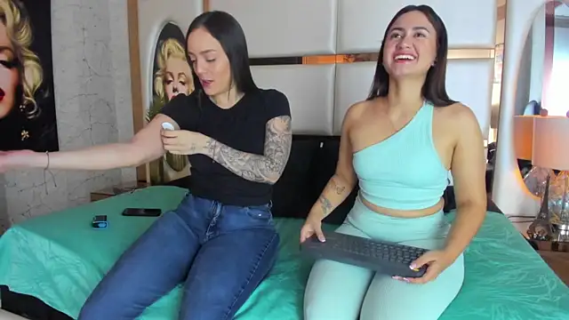 Snapshot of celestestars chatting on 10/20/25, 09:04 celestestars online show from 10/20/25, 09:04