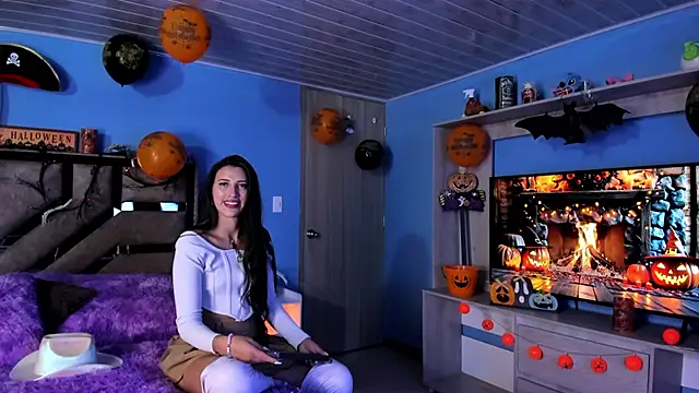 brenda moris01 online show from 10/26/25, 10:58