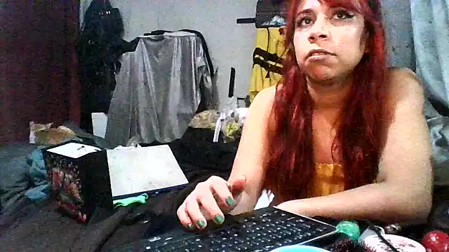 Snapshot of Shelzy420 chatting on 03/19/26, 04:05 Shelzy420 online show from 03/19/26, 04:05