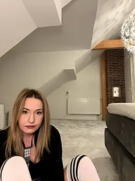 GangBangKitty online show from 01/16/26, 08:02