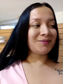 Snapshot of Arisha34 chatting on 01/17/26, 07:17 Arisha34 online show from 01/17/26, 07:17