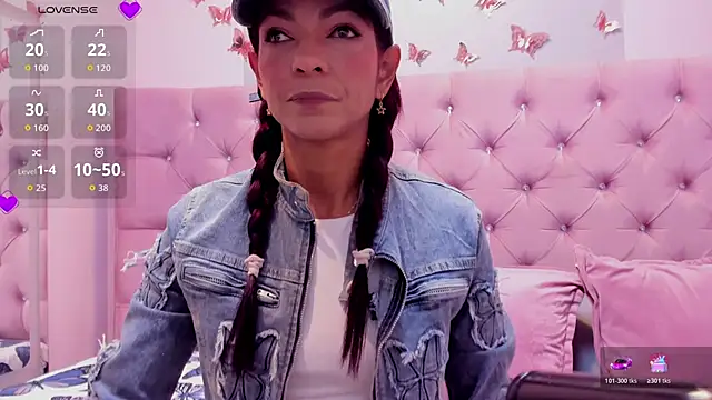 HannaPetit online show from 04/03/26, 12:25